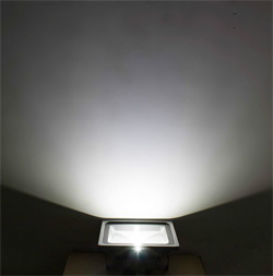 LED floodlight 50W/0.5W warm light, motion sensor